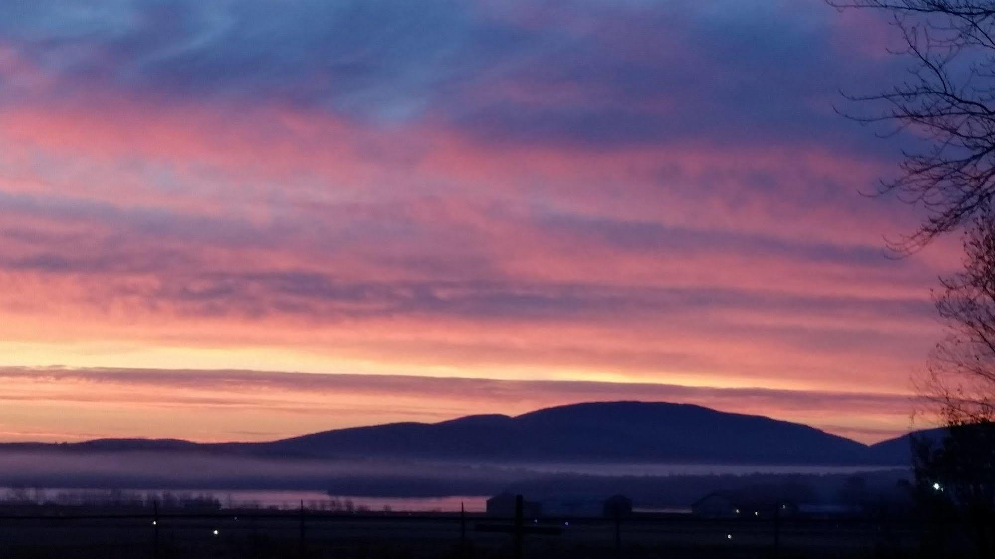 Acadia Sunrise 3* Trenton